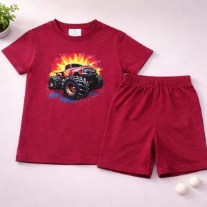Light Maroon T-Shirt Set.